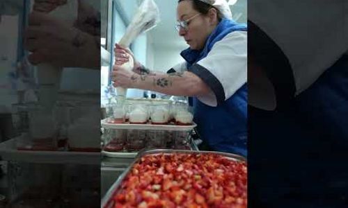 Ici, on cuisine ! Menu de printemps : crémet d'Anjou à la fraise et poivre de timut