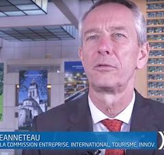 Capture écran de la vidéo d'interview de Paul Jeanneteau